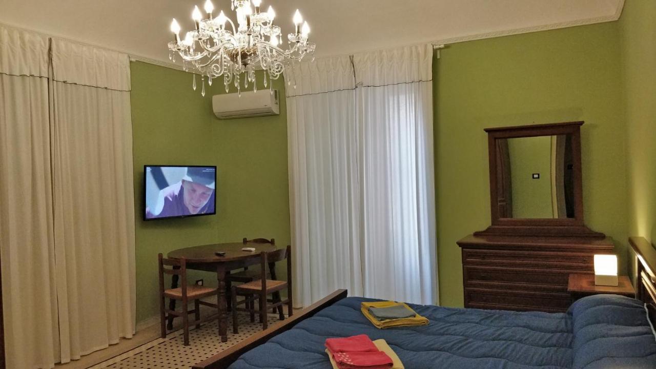 Adriano's House Cathedral First Floor Apartment
